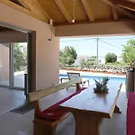 Ulika With Private Pool And Sauna Sveti Anton (Krk)
