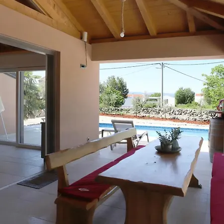 Ulika With Private Pool And Sauna Sveti Anton (Krk)