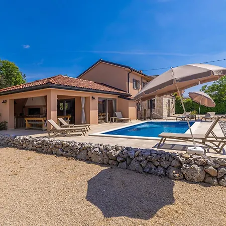 Villa Ulika With Private Pool And Sauna *